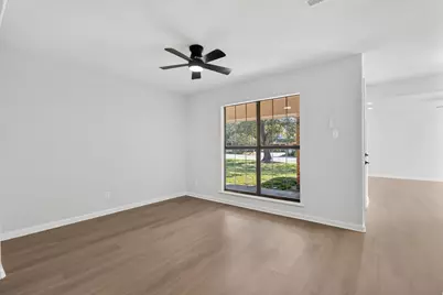 833 Ross Circle, Lockhart, TX 78644 - Photo 15
