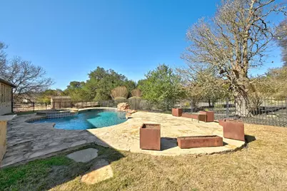 390 Hawthorne Loop, Driftwood, TX 78619 - Photo 37