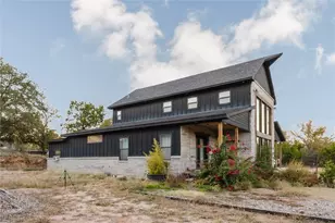 100 Rocky Hollow Dr, Burnet, TX 78611 - Photo 5