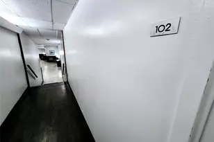 1800 Lavaca St, Austin, TX 78701 - Photo 13