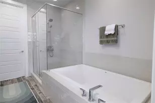 6021 Seville Dr, Austin, TX 78724 - Photo 21