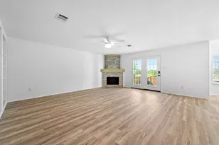 2412 Regal Park Ln, Austin, TX 78748 - Photo 9