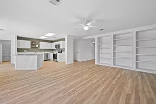 2412 Regal Park Ln, Austin, TX 78748 - Photo 9