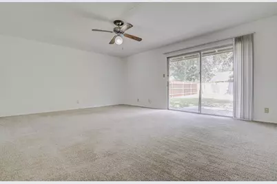 11604 Elk Park Trail, Austin, TX 78759 - Photo 7
