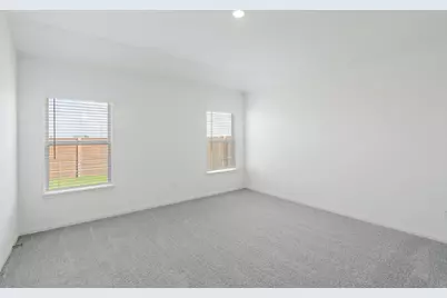 112 Paria Court, Jarrell, TX 76537 - Photo 5