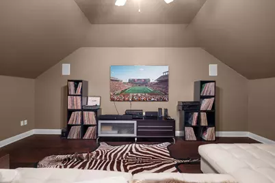 11208 Woodland Hills Trail, Austin, TX 78732 - Photo 23