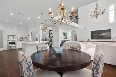 11208 Woodland Hills Trail, Austin, TX 78732 - Photo 11