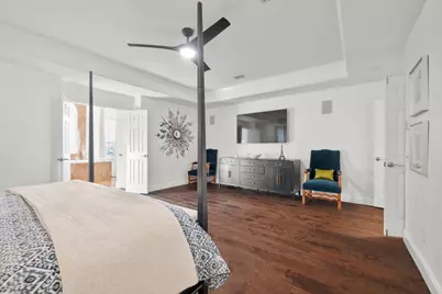 11208 Woodland Hills Trail, Austin, TX 78732 - Photo 13