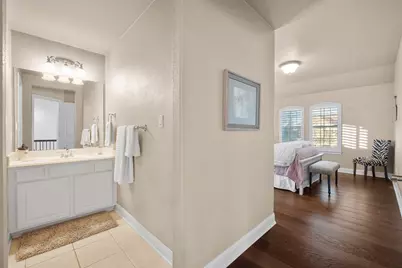 11208 Woodland Hills Trail, Austin, TX 78732 - Photo 25