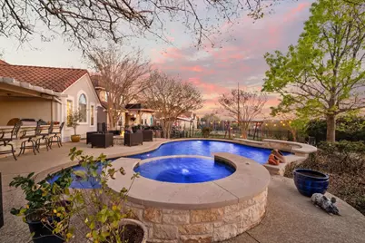 11208 Woodland Hills Trail, Austin, TX 78732 - Photo 29