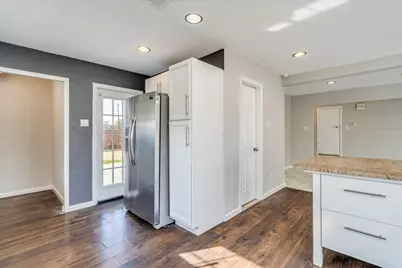 10605 Newmont Road, Austin, TX 78758 - Photo 11