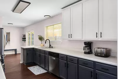 7906 Briarton Drive, Austin, TX 78747 - Photo 13