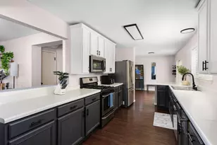 7906 Briarton Dr, Austin, TX 78747 - Photo 15