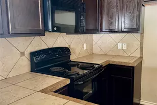 3000 Whisper Oaks Ln, Georgetown, TX 78628 - Photo 11