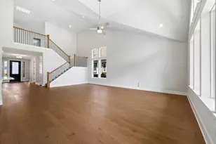 8208 Bouvreuil Dr, Austin, TX 78738 - Photo 15
