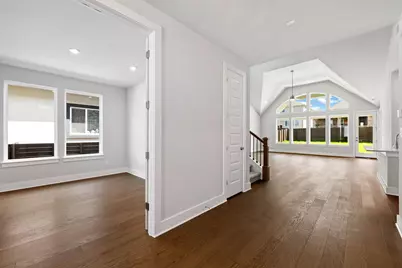 8208 Bouvreuil Drive, Austin, TX 78738 - Photo 9