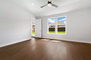 8208 Bouvreuil Dr, Austin, TX 78738 - Photo 19