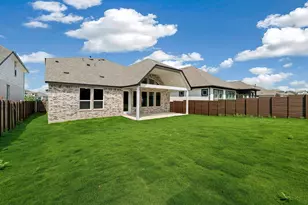 8208 Bouvreuil Dr, Austin, TX 78738 - Photo 23