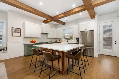 510 E 7th Street, Georgetown, TX 78626 - Photo 13