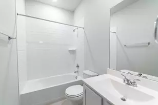 508 Bobcat Crk Dr, Jarrell, TX 76537 - Photo 13