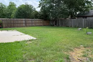 1307 Wroxton Way, Round Rock, TX 78664 - Photo 3
