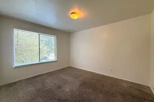 900 W Village Ln, Austin, TX 78758 - Photo 11