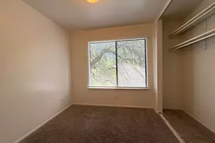 900 W Village Ln, Austin, TX 78758 - Photo 9