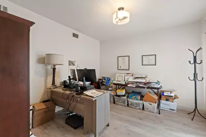2117 E Cesar Chavez Street, Austin, TX 78702 - Photo 5