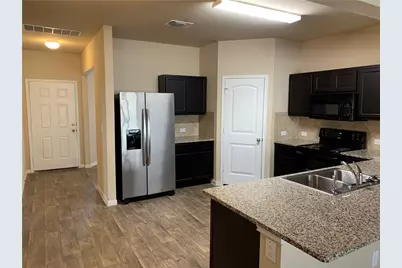 3201 Ortman Drive, Pflugerville, TX 78660 - Photo 5