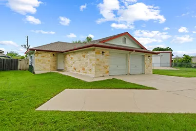 243-245 Marvin Cove, Hutto, TX 78634 - Photo 3