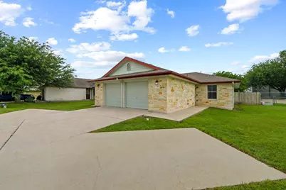 243-245 Marvin Cove, Hutto, TX 78634 - Photo 3
