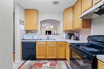 243-245 Marvin Cove, Hutto, TX 78634 - Photo 5