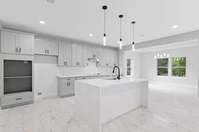 105 Haliimaile Lane, Bastrop, TX 78602 - Photo 9