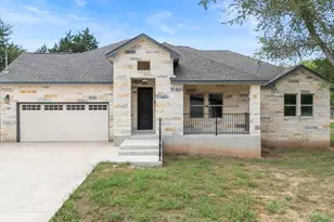 105 Haliimaile Ln, Bastrop, TX 78602 - Photo 1