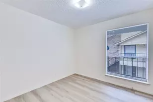 11900 Alpheus Ave, Austin, TX 78759 - Photo 13