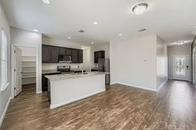 14013 Mark Christopher Way, Manor, TX 78653 - Photo 9