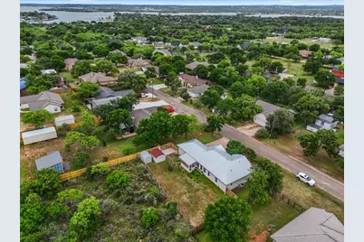 128 W Persimmon Drive, Marble Falls, TX 78654 - Photo 17