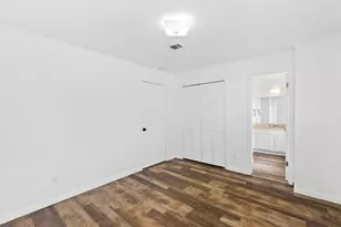 1712 Timber Ridge Rd, Austin, TX 78741 - Photo 21