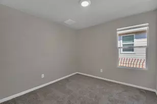 585 Apache Plum Dr, Kyle, TX 78640 - Photo 17