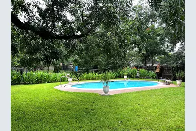 504 South Franklin, La Grange, TX 78945 - Photo 25