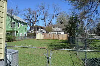 2616 E 3rd Street, Austin, TX 78702 - Photo 3