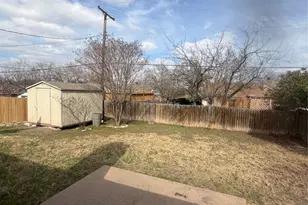 1100 York Castle Dr, Pflugerville, TX 78660 - Photo 5