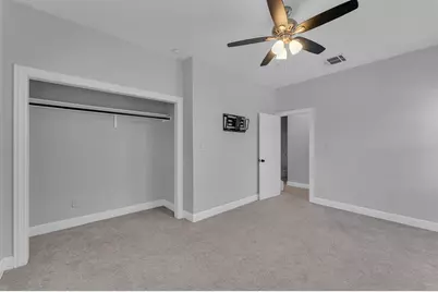 202 E 18th Street, Georgetown, TX 78626 - Photo 13