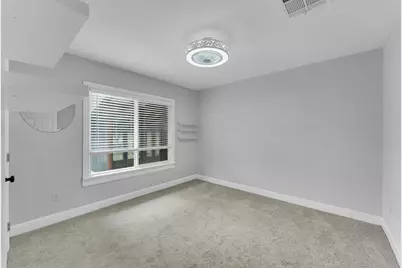 202 E 18th Street, Georgetown, TX 78626 - Photo 11