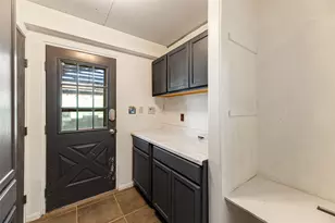 180 Ironstone Rd, Smithville, TX 78957 - Photo 9