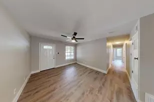 8700 Parkfield Dr, Austin, TX 78758 - Photo 7