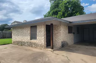 5806 Nassau Dr, Austin, TX 78723 - Photo 1