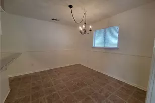 5806 Nassau Dr, Austin, TX 78723 - Photo 13