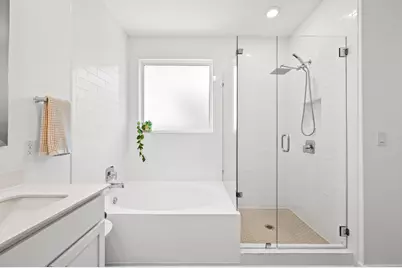 2037 Rosin Jaw Walk, Leander, TX 78641 - Photo 19