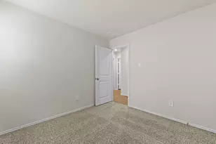 307 Wild Goose Dr, Luling, TX 78648 - Photo 13
